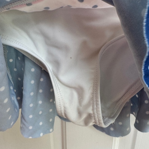 Disney 3T Minnie Mouse White and Blue Polka Dot Fabric Swim Bikini Skort Skirt - Picture 4 of 6